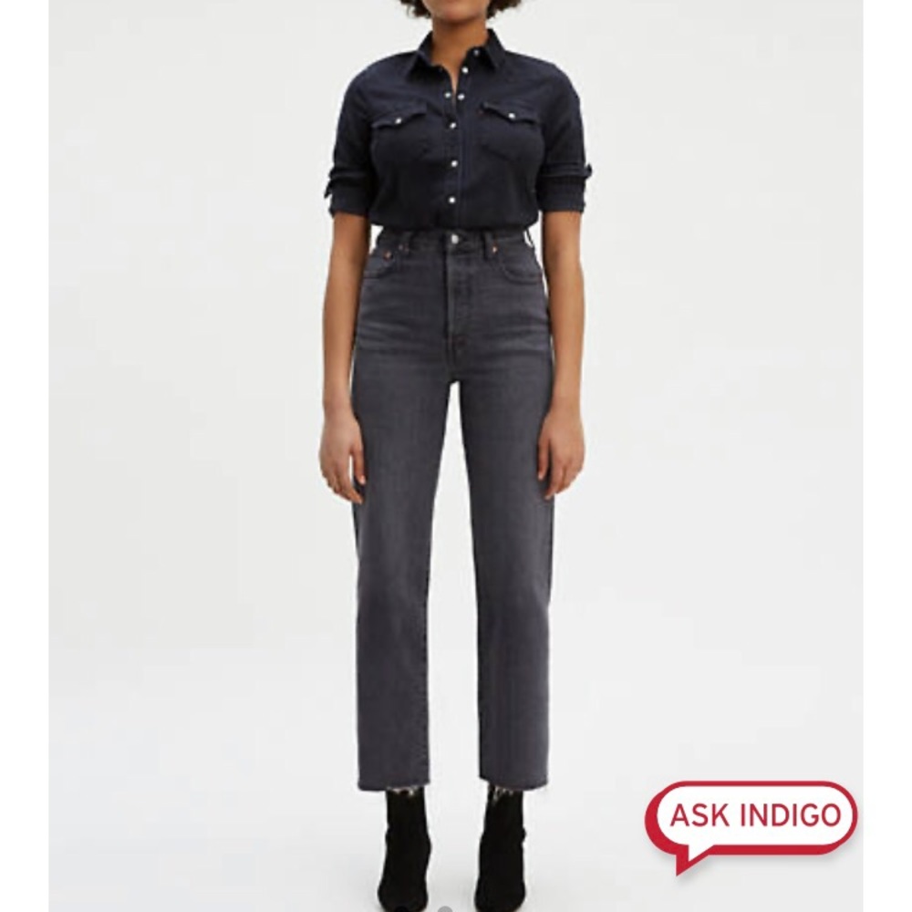 Levi’s Ribcage Straight Ankle Jeans